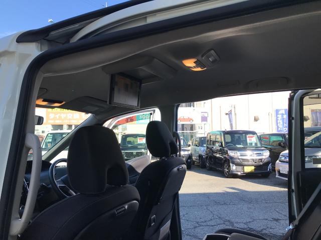 セレナ ハイウェイスター　Ｖセレクション　衝突安全ボディ　Ｉ－ＳＴＯＰ　地ＴＶ　ＶＤＣ　デュアルエアコン　Ａクルーズ　ＬＥＤヘッドライト　バックカメラ　オートライト　ＥＴＣ　３列シート　ＴＶナビ　キーレス　メモリーナビ　フルフラットシート（20枚目）