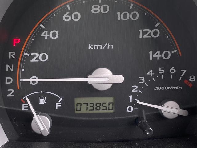 ベースグレード　ＣＤデッキオーディオ　レザー調シートカバー　運転席エアバッグ　助手席エアバッグ　１５インチアルミホイール　Ｐガラス　集中Ｄ　７３８５０ｋｍ(25枚目)