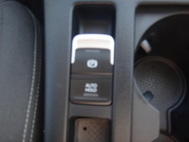 パサートヴァリアント TSIコンフォートライン 純正ナビディスカバープロ バックカメラ 純正17インチアルミホイール 運転席パワーシート アダプティブクルーズコントロール レーンアシスト ブラインドスポットディテクション オプティカルパーキング(30枚目)