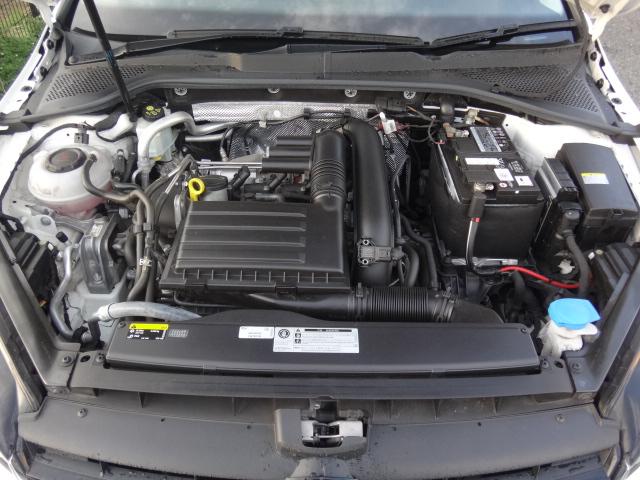 ゴルフヴァリアント TSI コンフォートライン テックエディション 純正ナビディスカバープロ バックカメラ アダプティブクルーズコントロール レーンアシスト 純正17インチアルミホイール LEDヘッドライト MTモード付7速DSGミッション パドルシフト(5枚目)