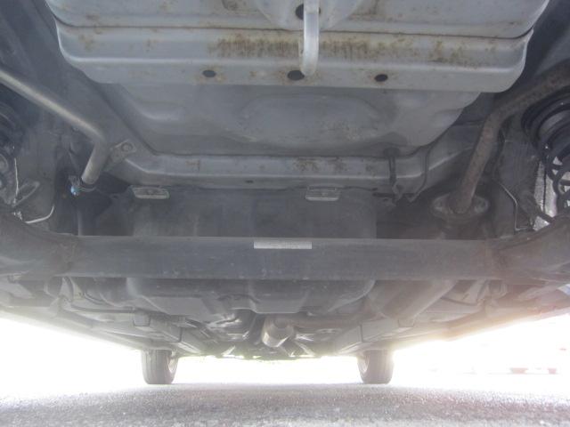 エッセ カスタム　５速マニュアル　タイミングチェーン　キーレス　電格ミラー　ＣＤデッキ　フォグランプ　純正エアロ　純正アルミホイール（31枚目）