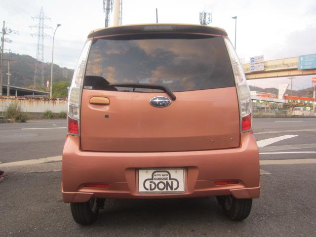 ステラ カスタムＲ　車検Ｒ９年１１月　スマートキー　プッシュスタート　ＥＴＣ車載器　ＣＤデッキ　ベンチシート　タイミングチェーン式　ＨＩＤヘッドライト　フォグランプ　オートエアコン　エアバッグ　パワステ　パワーウィンドウ（4枚目）