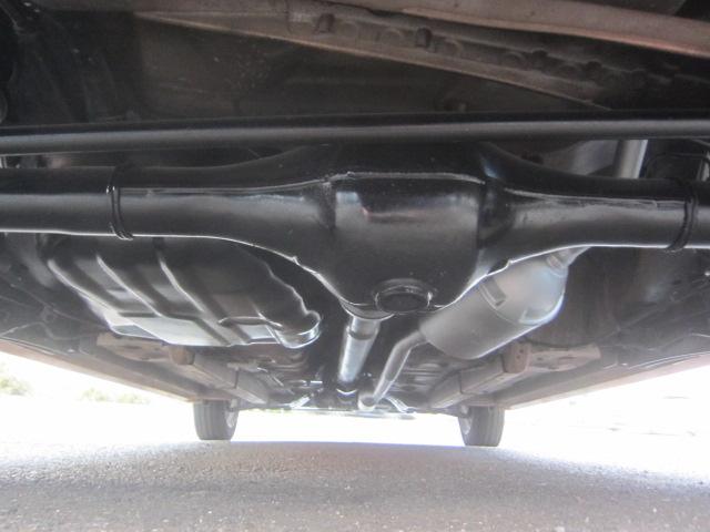 ステラ カスタムＲ　車検Ｒ９年１１月　スマートキー　プッシュスタート　ＥＴＣ車載器　ＣＤデッキ　ベンチシート　タイミングチェーン式　ＨＩＤヘッドライト　フォグランプ　オートエアコン　エアバッグ　パワステ　パワーウィンドウ（32枚目）