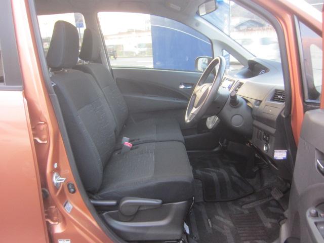 ステラ カスタムＲ　車検Ｒ９年１１月　スマートキー　プッシュスタート　ＥＴＣ車載器　ＣＤデッキ　ベンチシート　タイミングチェーン式　ＨＩＤヘッドライト　フォグランプ　オートエアコン　エアバッグ　パワステ　パワーウィンドウ（37枚目）