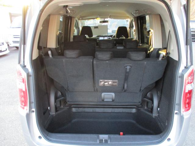 ステップワゴン Ｇ　Ｅセレクション　９インチナビ　スマートキー　フルセグ　両側パワスラ　ディーラー下取り（9枚目）