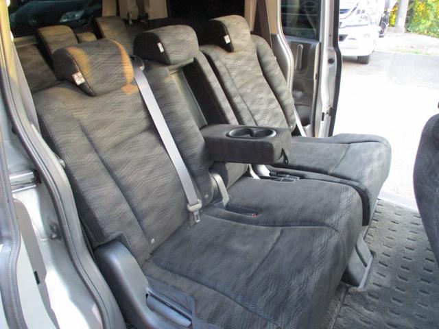 ステップワゴン Ｇ　Ｅセレクション　９インチナビ　スマートキー　フルセグ　両側パワスラ　ディーラー下取り（10枚目）