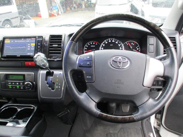 レジアスエースバン スーパーＧＬ　ダークプライム　ユーザー下取り　プッシュスタート　両側パワスラ　ＥＴＣ　ＬＥＤ　アルミホイール（8枚目）