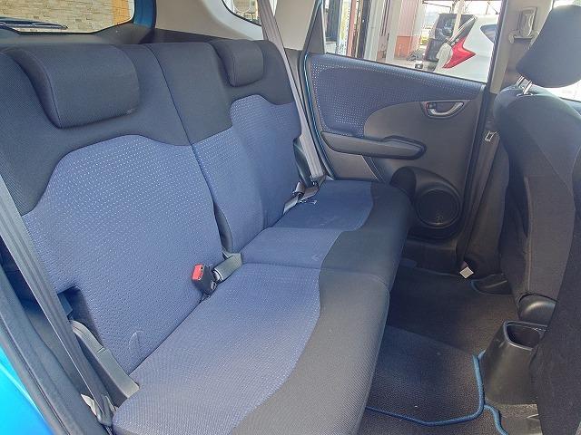 フィット G 禁煙車 スマートセレクション ナビ ワンセグTV バックカメラ スマートキー ETC 電動格納ドアミラー プライバシーガラス Wエアバッグ ABS ドライブレコーダー HIDヘッドライト(11枚目)