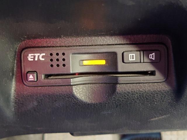 フィット G 禁煙車 スマートセレクション ナビ ワンセグTV バックカメラ スマートキー ETC 電動格納ドアミラー プライバシーガラス Wエアバッグ ABS ドライブレコーダー HIDヘッドライト(16枚目)