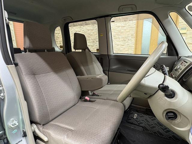 タント X ワンオーナー 禁煙車 純正CDステレオ スマートキー 電動格納ドアミラー プライバシーガラス Wエアバッグ ABS インパネシフト ベンチシート アイドリングストップ(7枚目)