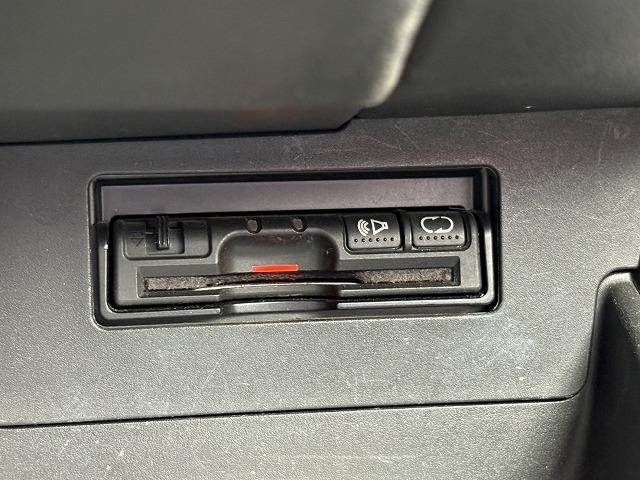 セレナ ハイウェイスター　Ｖセレクション　両側電動スライドドア・ナビ・ＴＶ・ＥＴＣ・ＨＩＤヘッドライト・ＣＤ／ＤＶＤ・スマートキー（15枚目）