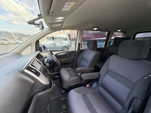 セレナ ハイウェイスター　Ｖセレクション　両側電動スライドドア・ナビ・ＴＶ・ＥＴＣ・ＨＩＤヘッドライト・ＣＤ／ＤＶＤ・スマートキー（20枚目）