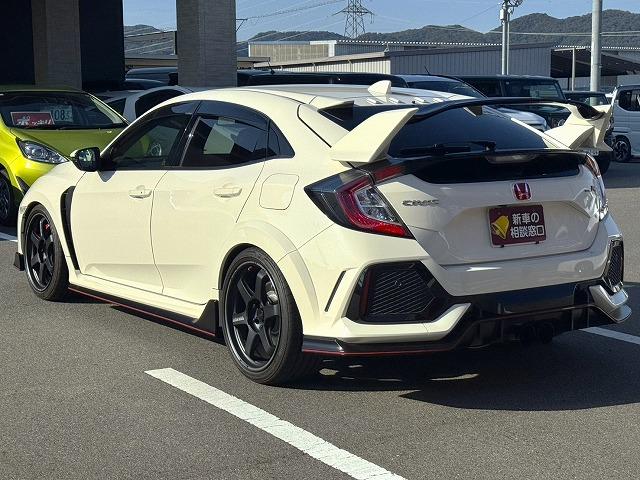 シビック タイプR 1オーナ/カスタム約150万/BLITZ車高調/TE37/BLITZレーシングラジエーター/Spoonローテンプサーモ/HKS(マフラー・エアインテーク・RタイプICキット・ICパイピングキット)(40枚目)