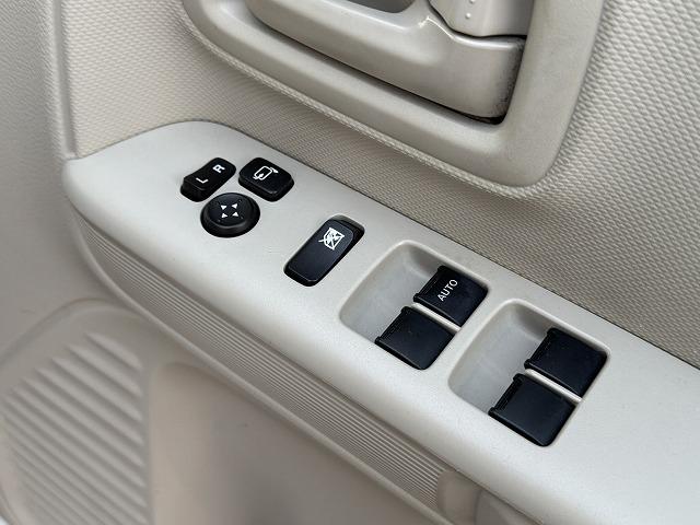 スペーシア ハイブリッドＸ　１オーナー／禁煙車／両側電動スライド／バックカメラ／ＬＥＤヘッドライト／シートヒーター／フルセグＴＶ／Ｂｌｕｅｔｏｏｔｈ／ＣＤ・ＤＶＤ／ＥＴＣ／衝突軽減ブレーキ／スマートキー／電動格納ミラー（13枚目）