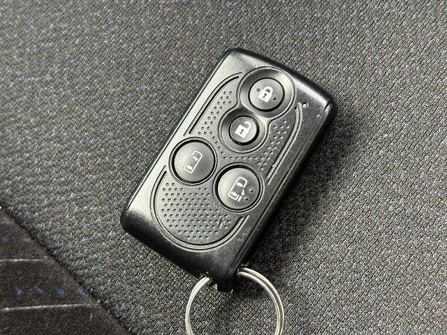 タント カスタムRS 両側電動スライド・LEDヘッドライト・フォグライト・CD/DVD再生・ETC・スマートキー・アイドリングストップ・プッシュスタート・電動格納ドアミラー(7枚目)