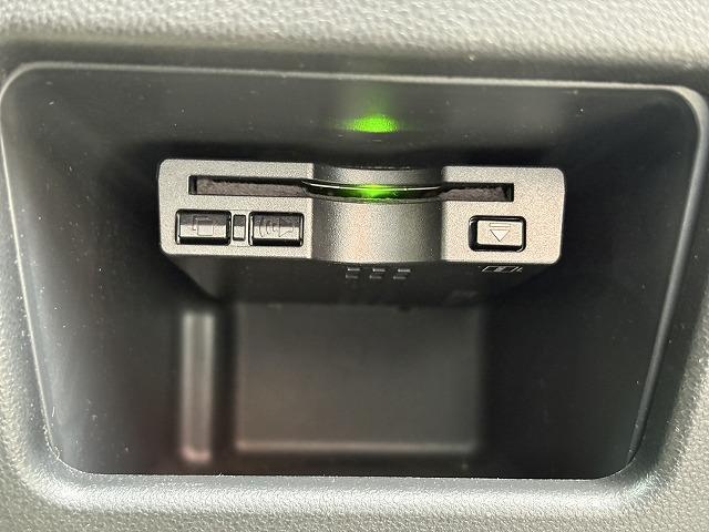 タント カスタムRS 両側電動スライド・LEDヘッドライト・フォグライト・CD/DVD再生・ETC・スマートキー・アイドリングストップ・プッシュスタート・電動格納ドアミラー(12枚目)