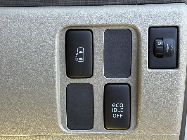 タント Ｘ　禁煙車・片側電動スライド・ＨＤＤナビ・Ｂｌｕｅｔｏｏｔｈ・ＣＤ／ＤＶＤ・ＥＴＣ・スマートキー・アイドリングストップ（12枚目）