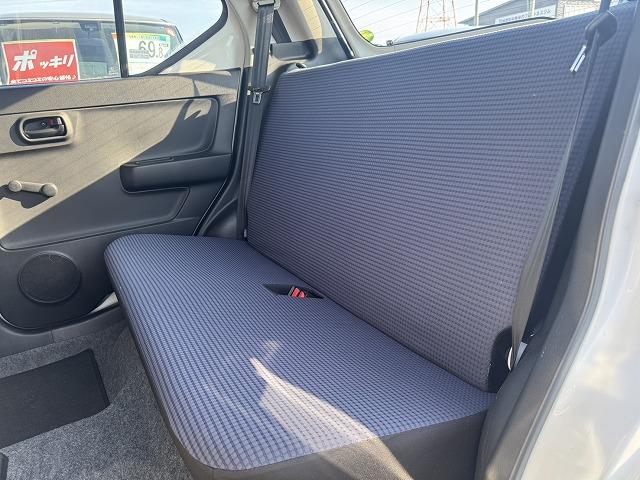 アルト Ｆ　マニュアルモード付きＡＴ・横滑り防止・ＣＤ・ＡＭ／ＦＭ・キーレス（18枚目）