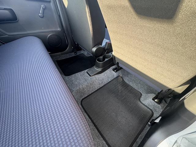 アルト Ｆ　マニュアルモード付きＡＴ・横滑り防止・ＣＤ・ＡＭ／ＦＭ・キーレス（20枚目）