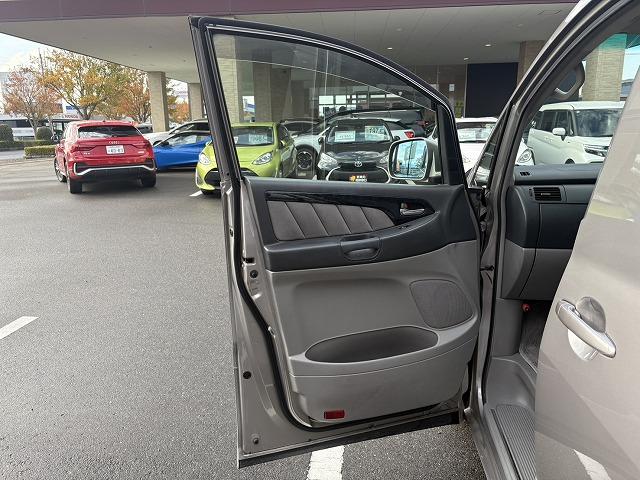 アルファードＧ ＡＳ　プレミアム　アルカンターラバージョン　禁煙車・両側電動スライド・バックカメラ・ＨＩＤヘッドライト・フォグライト・ＥＴＣ・キーレス（40枚目）