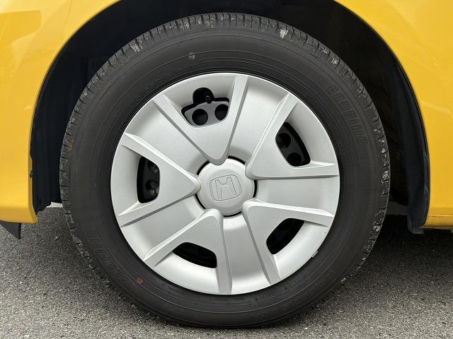 フィットハイブリッド CD・キーレス・クルコン・ステアリングリモコン・アイドリングストップ(33枚目)