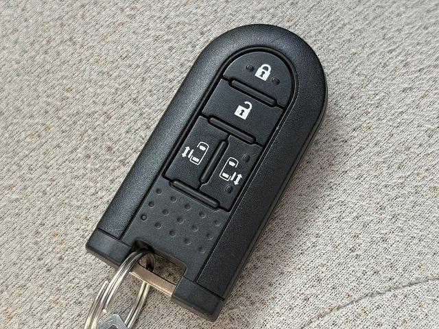 ムーヴキャンバス Xリミテッドメイクアップ SAIII 両側電動スライド・バックカメラ・純正ナビ・フルセグTV・Bluetooth・ETC・スマートキー(7枚目)