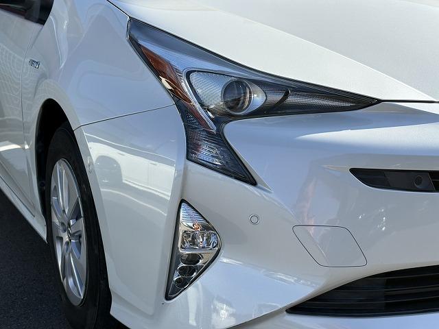 プリウス Ｓセーフティプラス　ＬＥＤヘッドライト・バックカメラ・デジタルインナーミラー・レーダークルーズ・障害物センサー・フォグライト・衝突軽減ブレーキ・フルセグＴＶ・Ｂｌｕｅｔｏｏｔｈ・メモリーナビ・ＥＴＣ・スマートキー（35枚目）