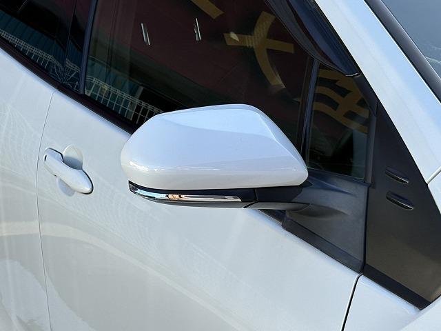 プリウス Ｓセーフティプラス　ＬＥＤヘッドライト・バックカメラ・デジタルインナーミラー・レーダークルーズ・障害物センサー・フォグライト・衝突軽減ブレーキ・フルセグＴＶ・Ｂｌｕｅｔｏｏｔｈ・メモリーナビ・ＥＴＣ・スマートキー（37枚目）