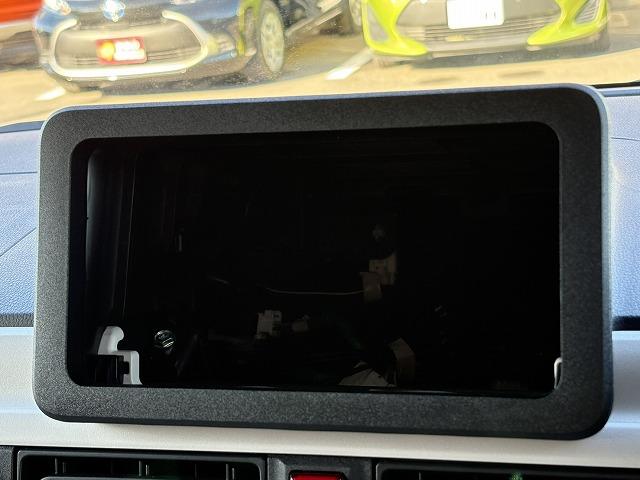 ムーヴキャンバス ストライプスＧ　両側電動スライド・ＬＥＤヘッドライト・シートヒーター・オートハイビーム・フォグライト・障害物センサー・衝突軽減ブレーキ・ステアリングリモコン・電動パーキングブレーキ・スマートキー（4枚目）