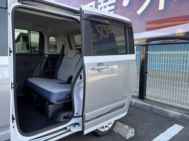 ムーヴキャンバス ストライプスＧ　両側電動スライド・ＬＥＤヘッドライト・シートヒーター・オートハイビーム・フォグライト・障害物センサー・衝突軽減ブレーキ・ステアリングリモコン・電動パーキングブレーキ・スマートキー（41枚目）