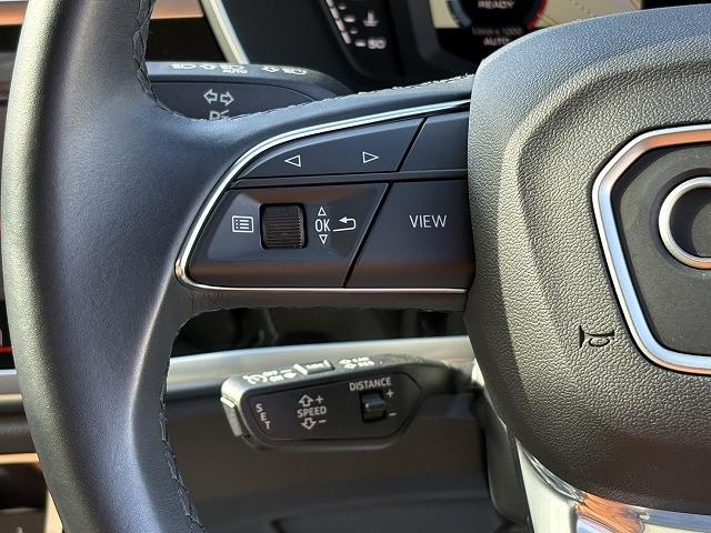 Ｑ３ ３５ＴＦＳＩアドバンスド　全方位モニタ・ＬＥＤヘッドライト・パワーバックドア・シートヒーター・白革シート・ＥＴＣ２．０・スマートキー・アイドリングストップ・電動格納ドアミラー・純正アルミホイール（11枚目）