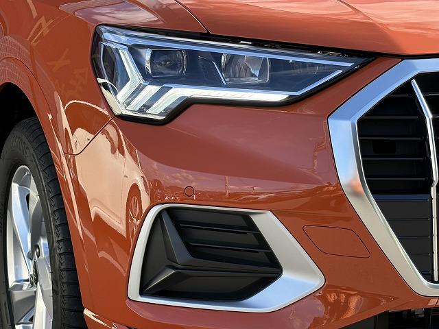Ｑ３ ３５ＴＦＳＩアドバンスド　全方位モニタ・ＬＥＤヘッドライト・パワーバックドア・シートヒーター・白革シート・ＥＴＣ２．０・スマートキー・アイドリングストップ・電動格納ドアミラー・純正アルミホイール（33枚目）