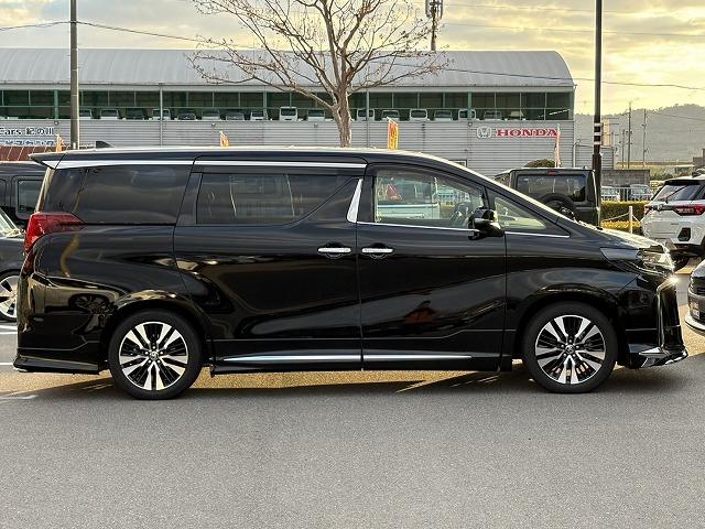 アルファード ２．５Ｓ　Ｃパッケージ　禁煙車・ムーンルーフ・両側パワースライド・モデリスタエアロ・ＬＥＤヘッドライト・ＢＳＭ・デジタルミラー・電動リアゲート・後席モニター・シートベンチレーション／ヒーター・ＥＴＣ・スマートキー（34枚目）