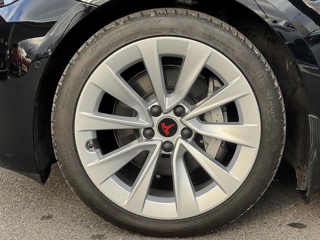 モデル３ ロングレンジ　ＡＷＤ　ワンオーナー／禁煙車／オートパイロット／白革シート／ガラスルーフ／ＥＴＣ２．０／全方位カメラ／ハンドルヒーター／シートヒーター／オートパイロット／カードキー（34枚目）