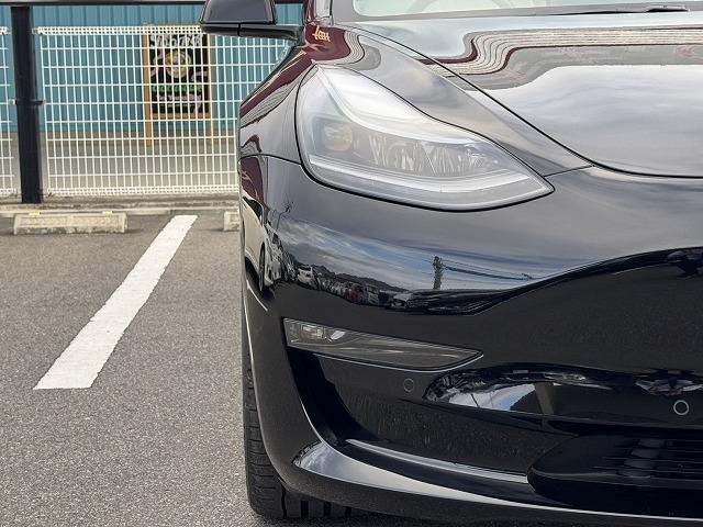 モデル３ ロングレンジ　ＡＷＤ　ワンオーナー／禁煙車／オートパイロット／白革シート／ガラスルーフ／ＥＴＣ２．０／全方位カメラ／ハンドルヒーター／シートヒーター／オートパイロット／カードキー（45枚目）