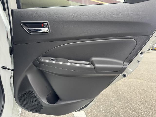 スイフトスポーツ ベースグレード　純正フルエアロ／Ｄプレイオーディオ／フルエアロ／ディスプレイオーディオ／ＢＴ／スマホ連携／バックカメラ／レーダークルーズコントロール／ミラー型ドラレコ／シートヒータ／スマートキー／ＬＥＤヘッドライト（39枚目）