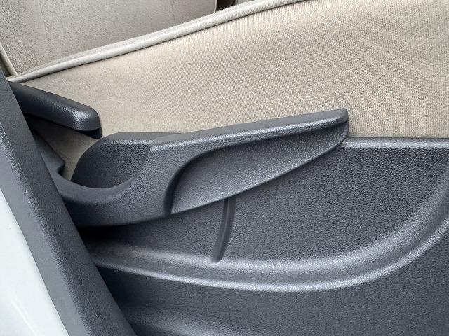 ムーヴキャンバス ＸメイクアップＳＡＩＩ　ワンオーナー　／禁煙車／フルセグＴＶ／ナビ／Ｂｌｕｅｔｏｏｔｈ／バックカメラ／ＣＤ／ＤＶＤ／フォグライト／衝突軽減ブレーキ／スマートキー／両側スライドドア（19枚目）