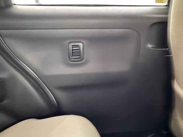 ムーヴキャンバス ＸメイクアップＳＡＩＩ　ワンオーナー　／禁煙車／フルセグＴＶ／ナビ／Ｂｌｕｅｔｏｏｔｈ／バックカメラ／ＣＤ／ＤＶＤ／フォグライト／衝突軽減ブレーキ／スマートキー／両側スライドドア（32枚目）