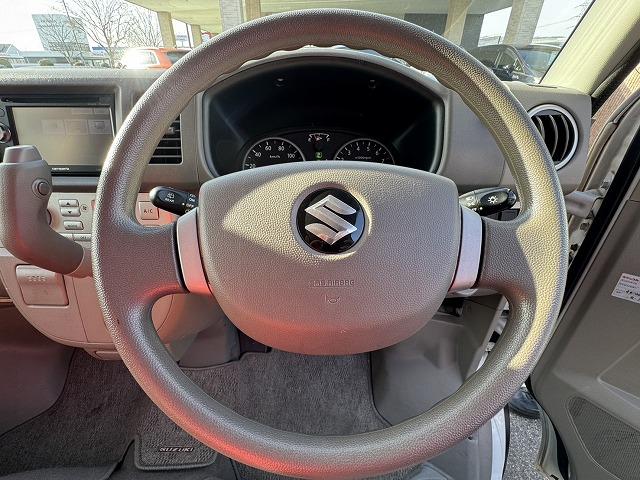 エブリイワゴン ＰＺターボスペシャル　両側電動スライド／オートステップ／キーレス／ナビ／ＴＶ／１４インチアルミ／ＣＤ／ＤＶＤ／ＥＴＣ／フォグライト／ＨＩＤヘッドライト／オートエアコン／ターボ（7枚目）