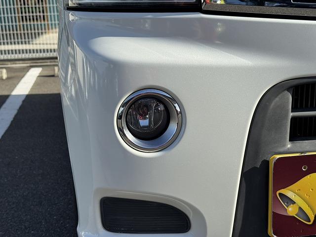 エブリイワゴン ＰＺターボスペシャル　両側電動スライド／オートステップ／キーレス／ナビ／ＴＶ／１４インチアルミ／ＣＤ／ＤＶＤ／ＥＴＣ／フォグライト／ＨＩＤヘッドライト／オートエアコン／ターボ（29枚目）