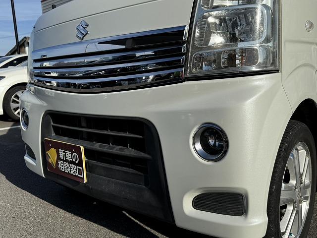 エブリイワゴン ＰＺターボスペシャル　両側電動スライド／オートステップ／キーレス／ナビ／ＴＶ／１４インチアルミ／ＣＤ／ＤＶＤ／ＥＴＣ／フォグライト／ＨＩＤヘッドライト／オートエアコン／ターボ（32枚目）