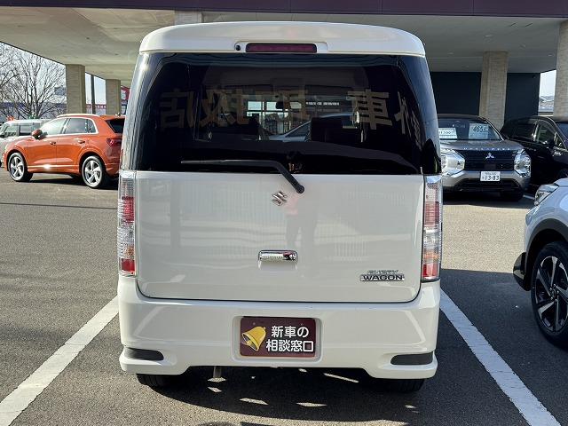 エブリイワゴン ＰＺターボスペシャル　両側電動スライド／オートステップ／キーレス／ナビ／ＴＶ／１４インチアルミ／ＣＤ／ＤＶＤ／ＥＴＣ／フォグライト／ＨＩＤヘッドライト／オートエアコン／ターボ（40枚目）