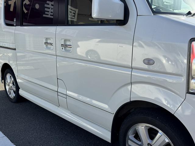 エブリイワゴン ＰＺターボスペシャル　両側電動スライド／オートステップ／キーレス／ナビ／ＴＶ／１４インチアルミ／ＣＤ／ＤＶＤ／ＥＴＣ／フォグライト／ＨＩＤヘッドライト／オートエアコン／ターボ（43枚目）