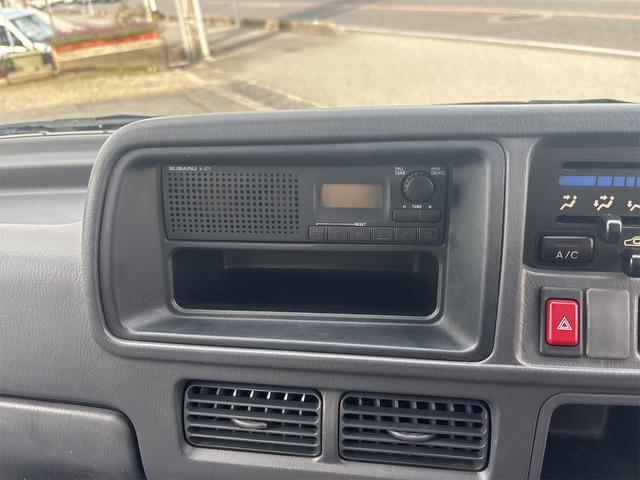 サンバートラック ＴＢ　／４ＷＤ／エアコン／パワステ／５速（10枚目）