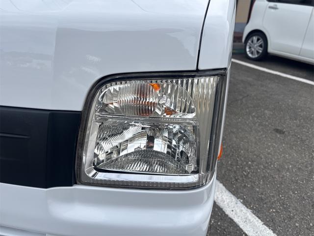 サンバートラック ＴＢ　／４ＷＤ／エアコン／パワステ／５速（16枚目）