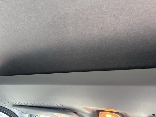 ハイゼットトラック ジャンボエクストラ /2WD/CVT/LEDヘッドライト&フォグランプ/スマートキー/電動格納式ドアミラー/オーディオレス(14枚目)