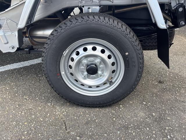 ハイゼットトラック ジャンボエクストラ /2WD/CVT/LEDヘッドライト&フォグランプ/スマートキー/電動格納式ドアミラー/オーディオレス(22枚目)