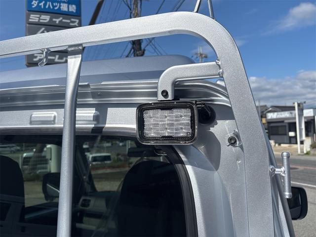 ハイゼットトラック ジャンボエクストラ /2WD/CVT/LEDヘッドライト&フォグランプ/スマートキー/電動格納式ドアミラー/オーディオレス(24枚目)