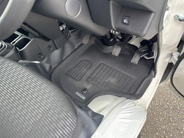 ハイゼットトラック ジャンボエクストラ /2WD/5速マニュアル/LEDヘッドライト&フォグランプ/スマートキー/電動格納式ドアミラー/ETC(9枚目)