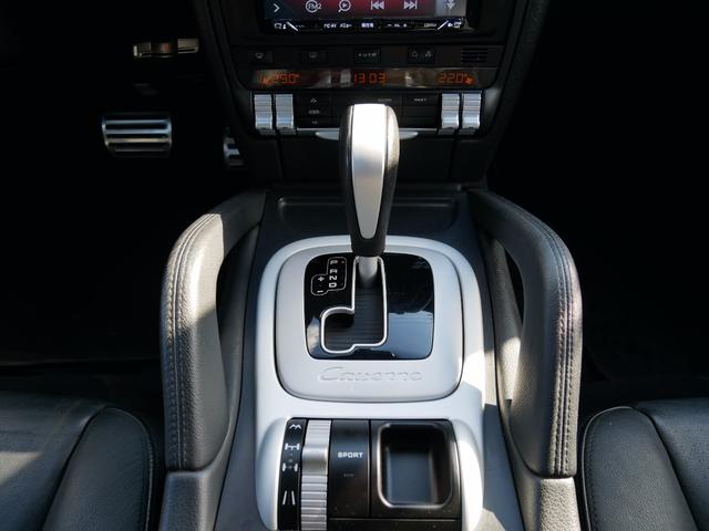 S ディーラー車 左ハンドル SR アシャンティ22AW(11枚目)